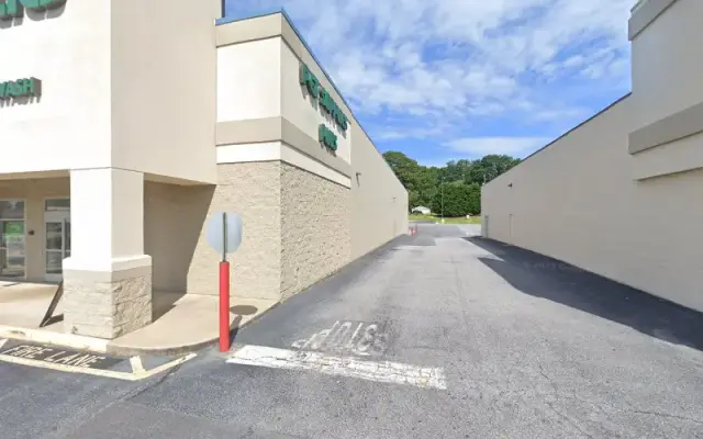 Pet Supplies Plus Taylors Grooming in Taylors, SC