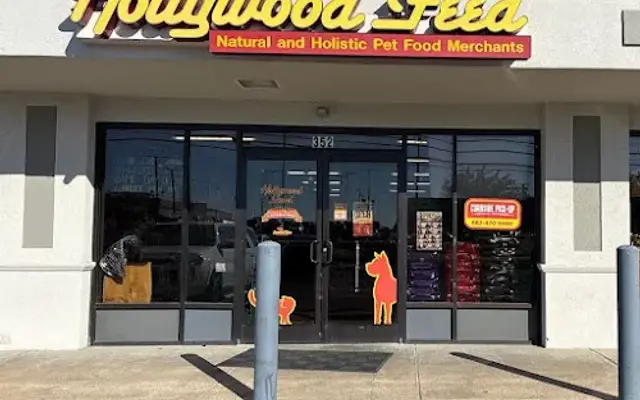 Hollywood Feed in Southaven, MS