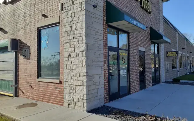 Self Dog and Pet Wash in Romeoville, IL