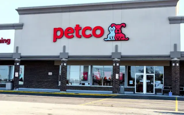 Petco in Crystal Lake, IL