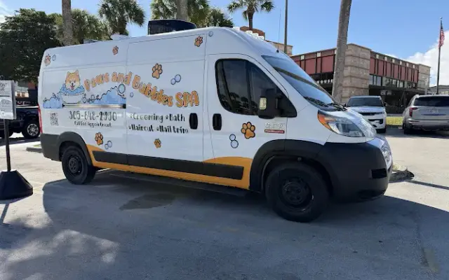 Paws and Bubbles SPA in Pinecrest, FL