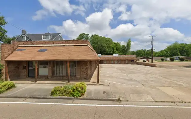 Fancy Furs Boutique in Vicksburg, MS
