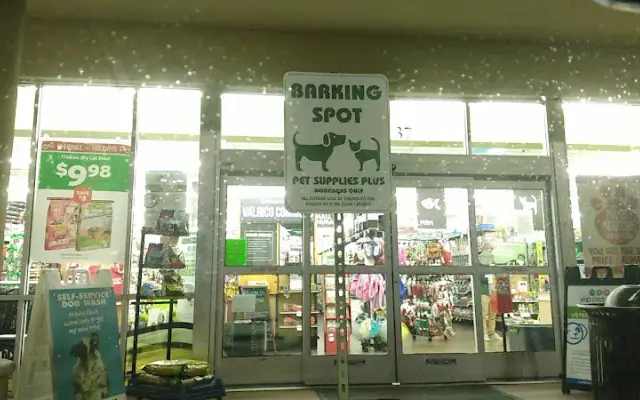 Pet Supplies Plus Valrico in Valrico, FL