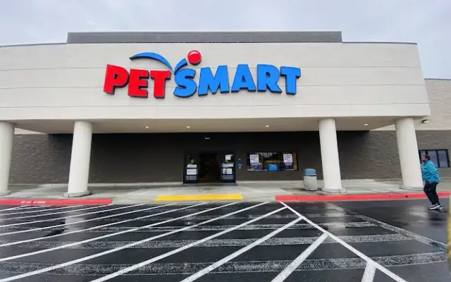 PetSmart in Rohnert Park, CA