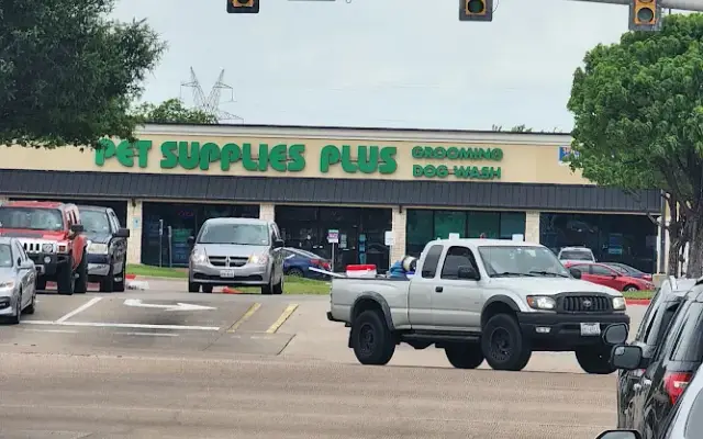 Pet Supplies Plus Crowley in Crowley, TX