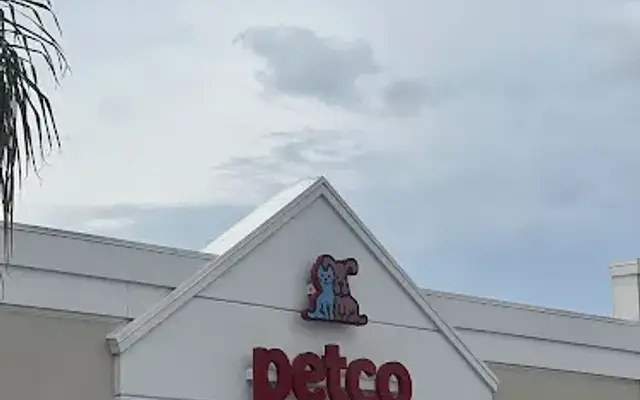 Petco in Tarpon Springs, FL