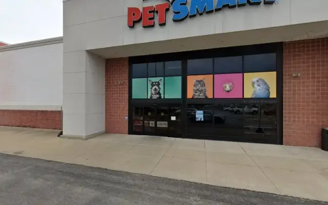PetSmart Grooming in Forsyth, IL