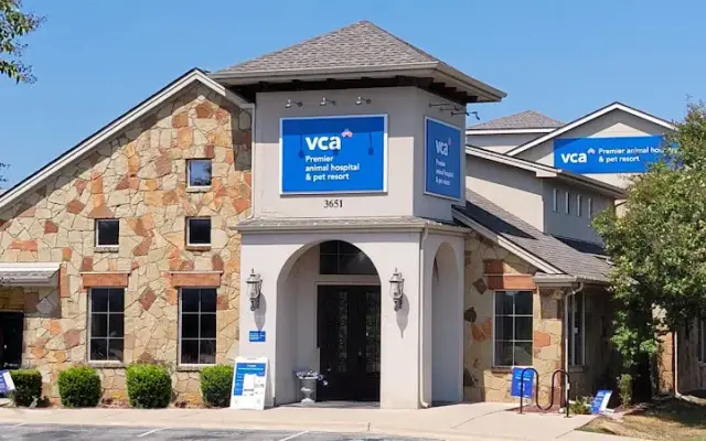 VCA Premier Animal Hospital and Pet Resort in Cedar Park, TX