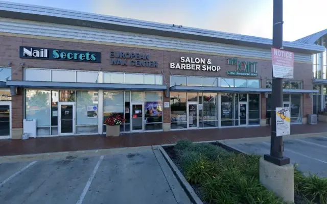 Woof Gang Bakery & Grooming Lincoln Park in Chicago, IL