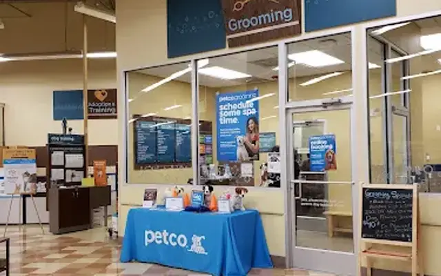 Petco in Palm Beach Gardens, FL