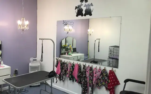Pampered Pooch in Milton, FL