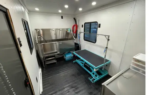 Top Dawg Mobile Grooming in Coldwater, MS