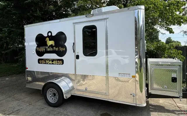 Happy Tails Pet Spa in Monterey, TN