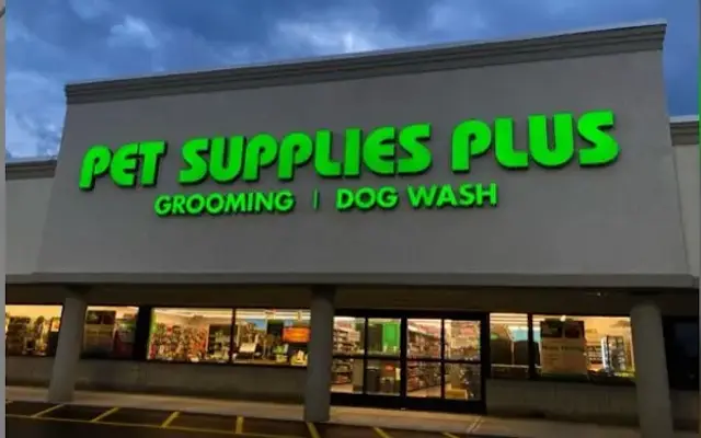 Pet Supplies Plus Hamburg in Hamburg, NY