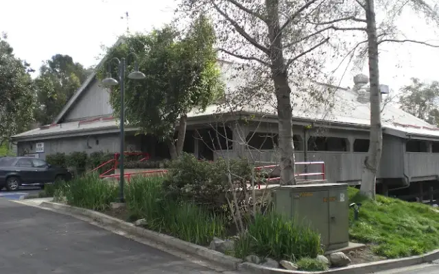 Sunnycrest Animal Care Center in Fullerton, CA