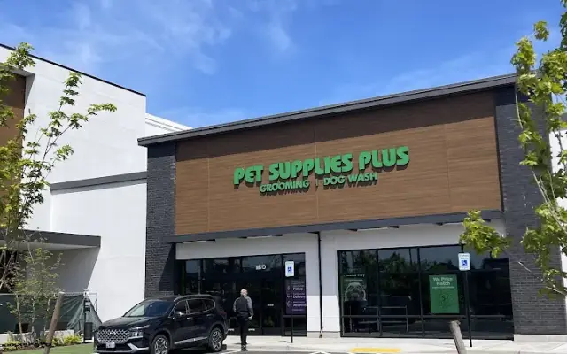 Pet Supplies Plus Federal Way Grooming in Federal Way, WA