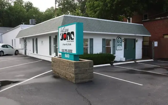 PetCare Animal Hospital in Cincinnati, OH