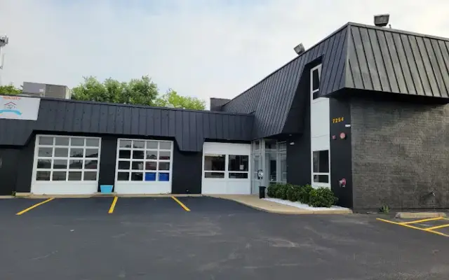 The Dog House of L. C. & L in Niles, IL