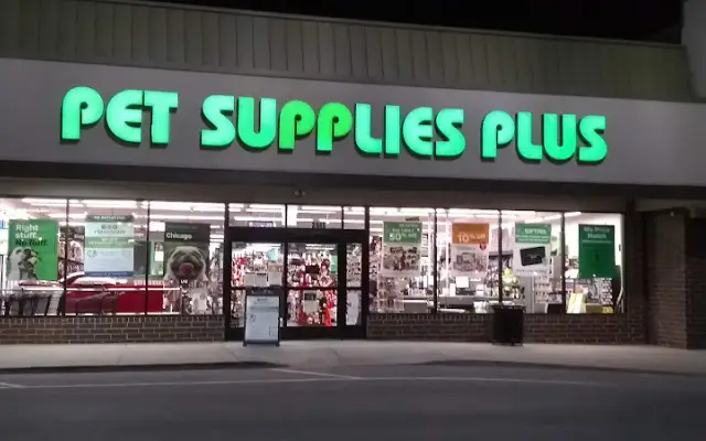 Pet Supplies Plus Archer-Ashland in Chicago, IL
