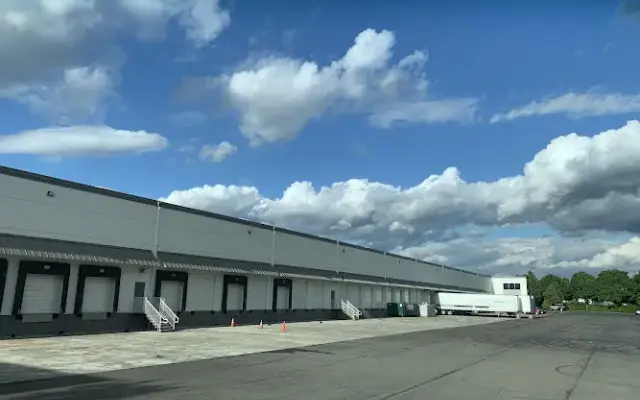 Central Pet Distribution in Algona, WA