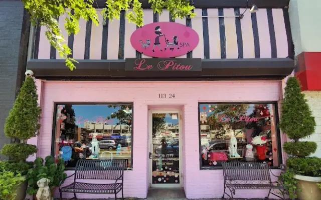 Le Pitou Pets Boutique in Forest Hills, NY