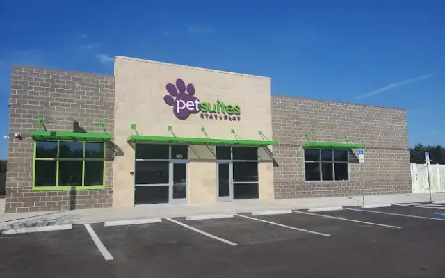 PetSuites Bloomingdale in Valrico, FL