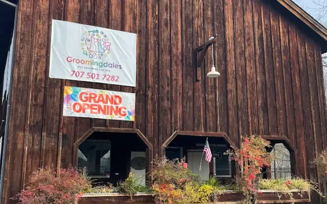 Groomingdales in Sonoma, CA