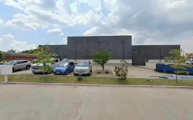 Pet Supplies Plus Tyler Grooming in Tyler, TX