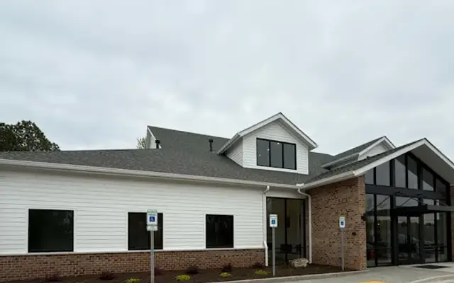 Oasis Animal Hospital & Emergency Center in Greenville, SC
