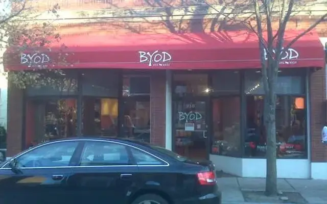 BYOD dog wash in Newton, MA