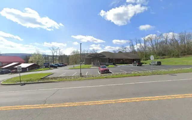 Hillside Pet Hotel & Boutique in Eckhart Mines, MD