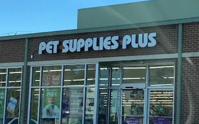 Pet Supplies Plus in Charlottesville, VA