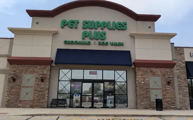 Pet Supplies Plus Noblesville in Noblesville, IN