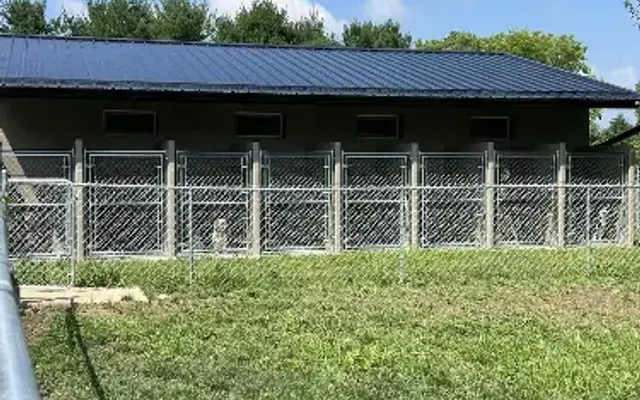 Buckeye Select Kennels in Waynesville, OH