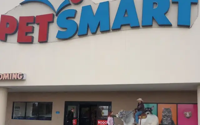 PetSmart in Poland, OH