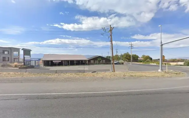 Elway’s Doggie Wash in Erda, UT