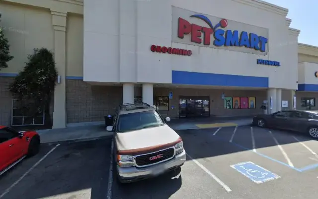 PetSmart Grooming in Daly City, CA