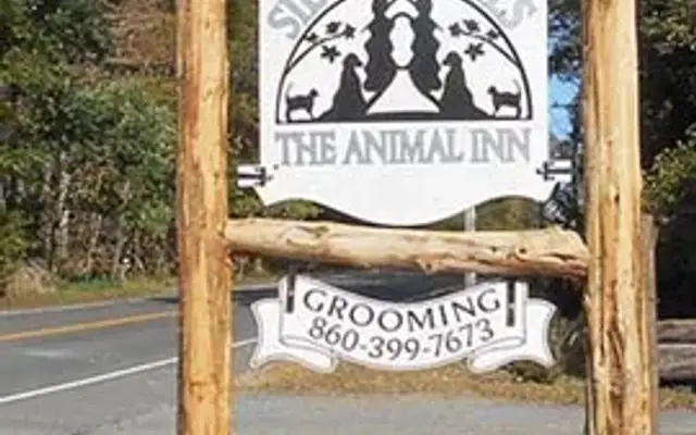 Silver Trails Animal Inn in Westbrook, CT