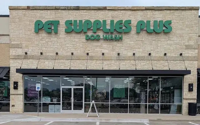 Pet Supplies Plus Rowlett in Rowlett, TX