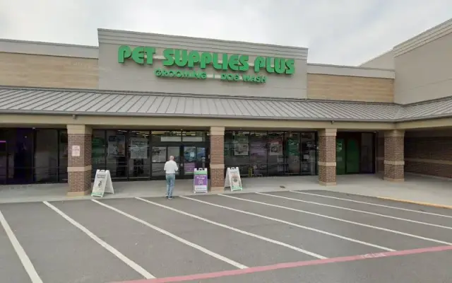 Pet Supplies Plus Seneca Grooming in Seneca, SC