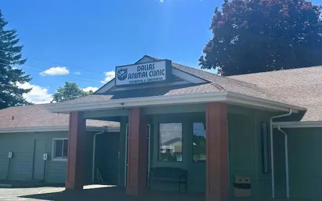 Dallas Animal Clinic in Dallas, OR