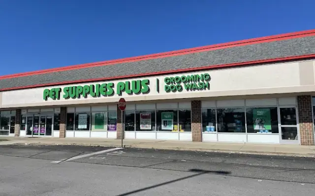 Pet Supplies Plus Greenwood in Indianapolis, IN