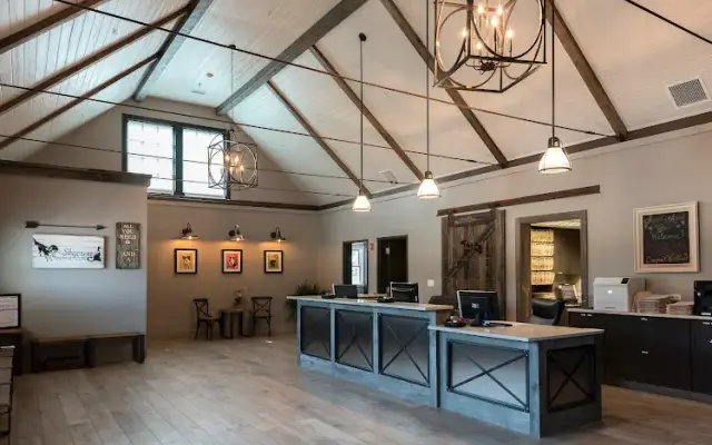 Skycrest Animal Clinic in Long Grove, IL