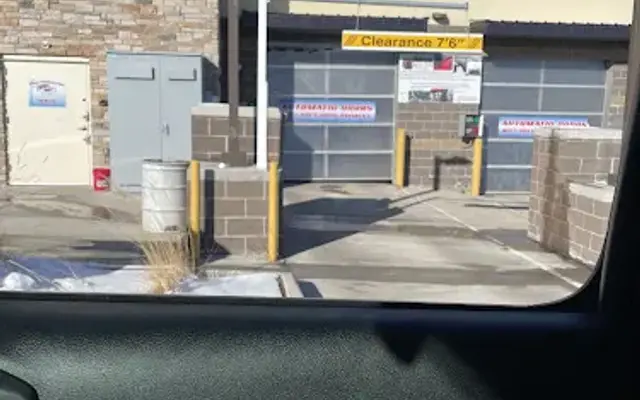 Stonebridge Car Wash and Dog Wash in Aurora, CO