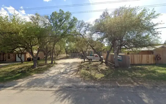 Dog Groomer in Canyon Lake, TX