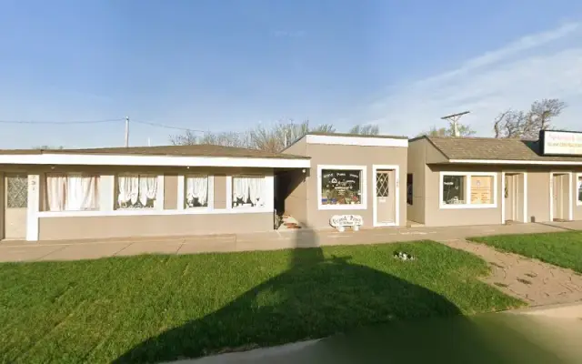 Grand Paws House in Derby, KS