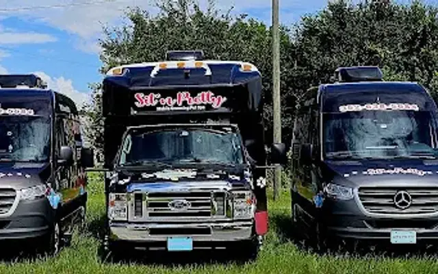 Sit’n Pretty Mobile Pet Grooming in Indiantown, FL