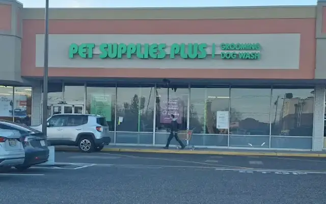 Pet Supplies Plus Port Jefferson Station in Port Jefferson Station, NY