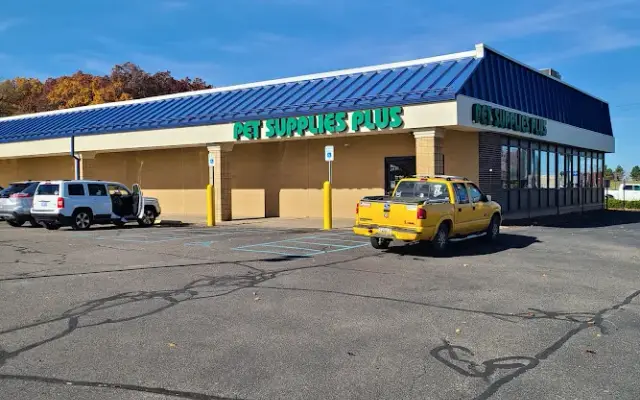 Pet Supplies Plus Jackson in Jackson, MI