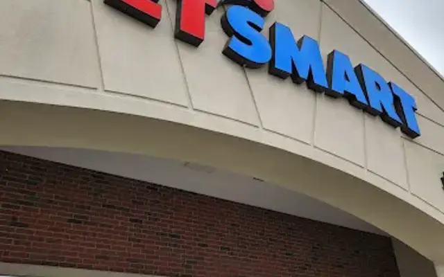 PetSmart in Livonia, MI